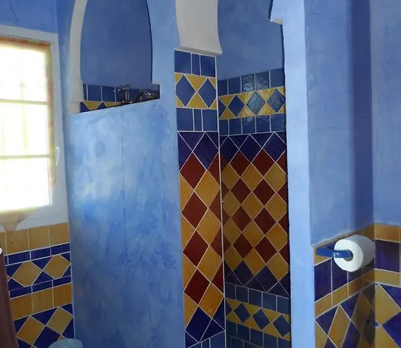 Le Jas Du Gabian Guest house Volonne