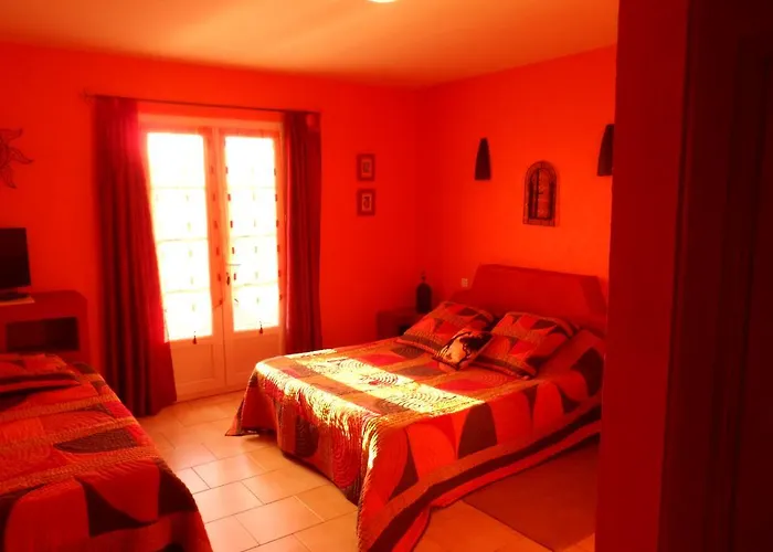 Le Jas Du Gabian 3* Volonne